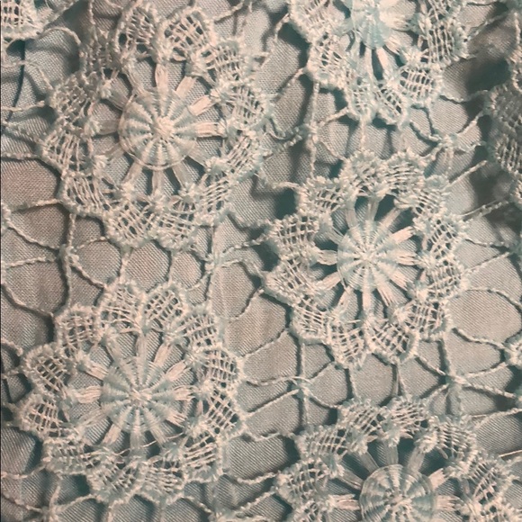 Brand New without tags  Super Cute Romper 🌸 - Picture 2 of 5